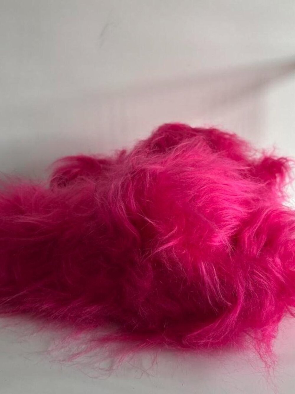 Current Mood Case Of The Grumpies Fuzzy Slides - Pink Size 8 New w/Box